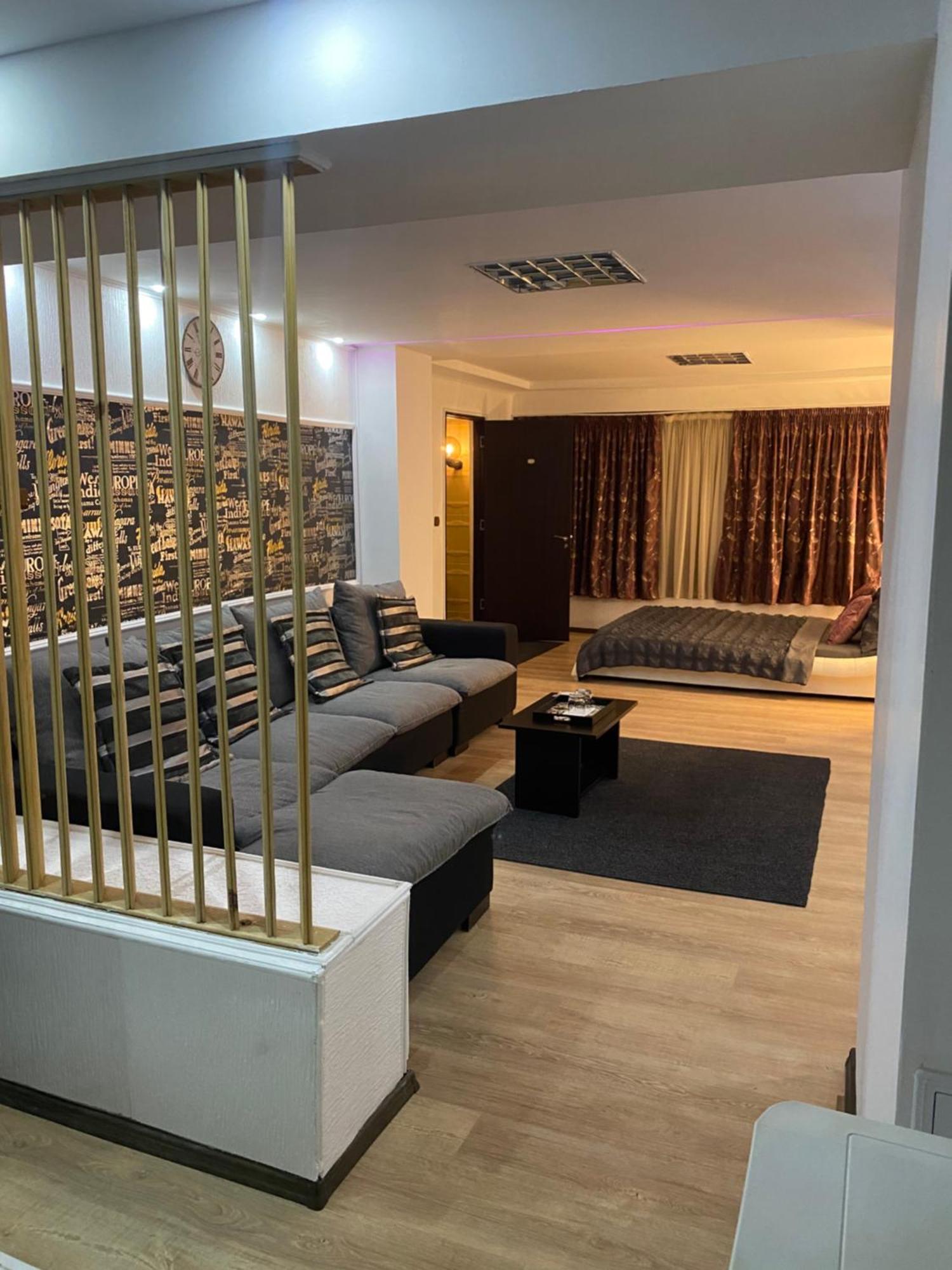 Voluntari Karra Hotels מראה חיצוני תמונה