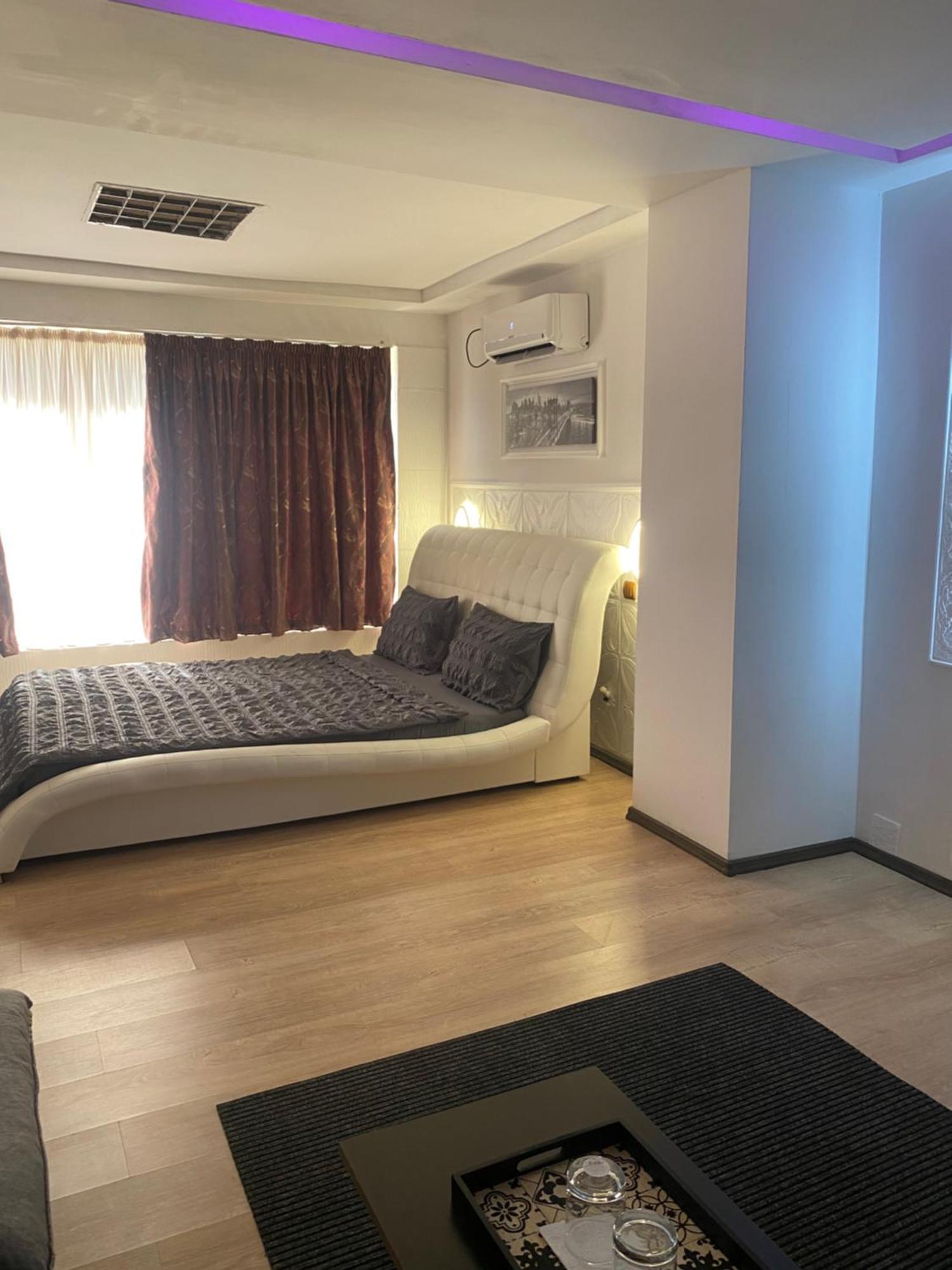 Voluntari Karra Hotels מראה חיצוני תמונה